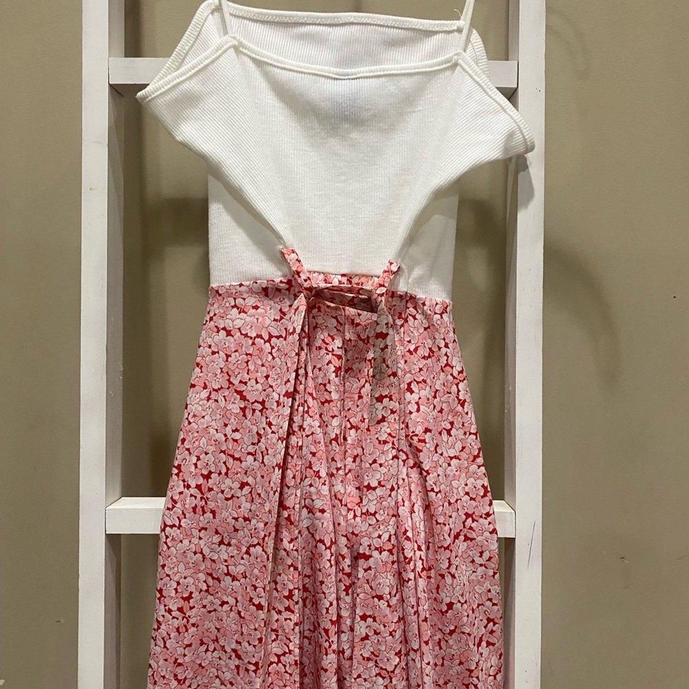 SHEIN Women’s XS White Ribbed Top Red Floral Midi Dress Tie Waist Summer 0172 - Picture 4 of 6
